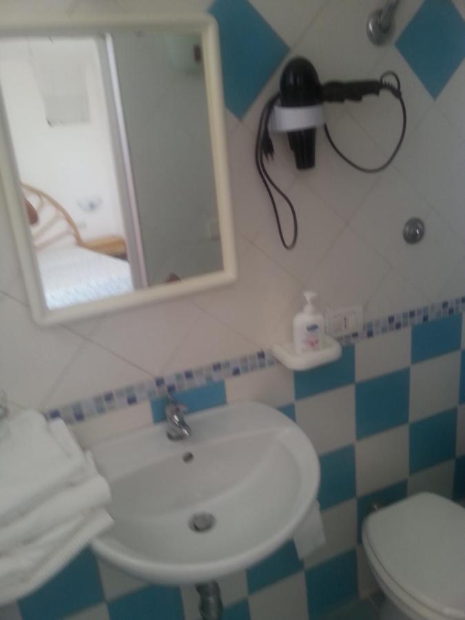 Casadelpino Residence La Piana Понца Екстериор снимка