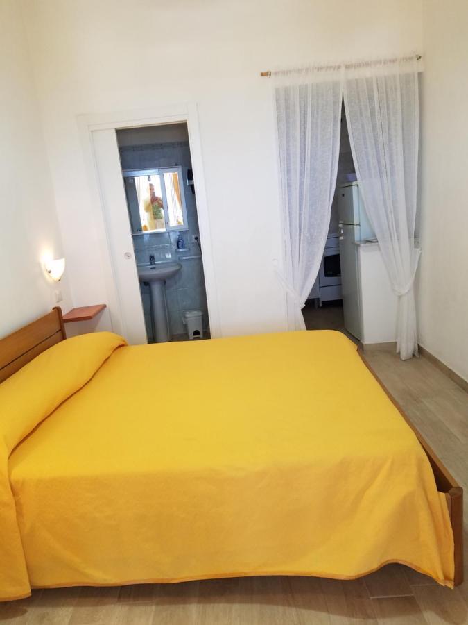 Casadelpino Residence La Piana Понца Екстериор снимка